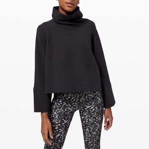 LULULEMON RETREAT YOURSELF PULLOVER IN BLACK SIZE XS/S